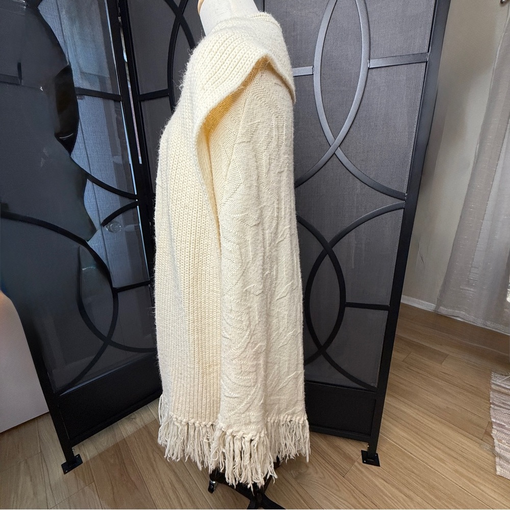 Vintage 1960s 1970s Wintuk Knit Sweater Poncho Cape w Scarf Collar Cream OSFM? - Picture 7 of 17